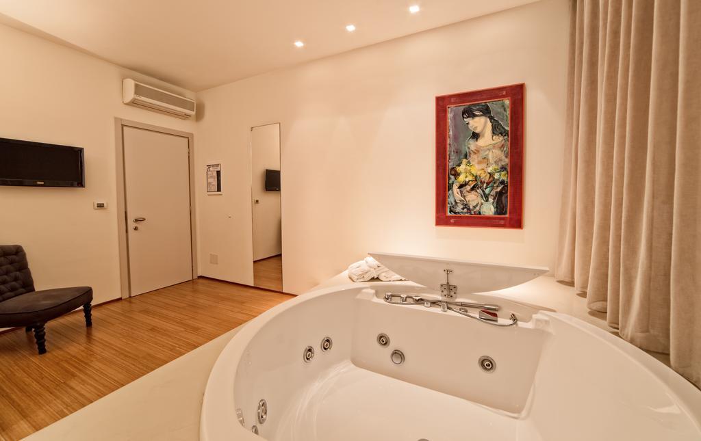 Hotel Country House La Radice Civitanova Marche Habitación foto